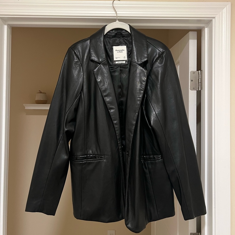 ABERCROMBIE VEGAN LEATHER BLAZER JACKET